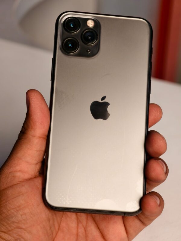 iPhone 11 Pro (USA)