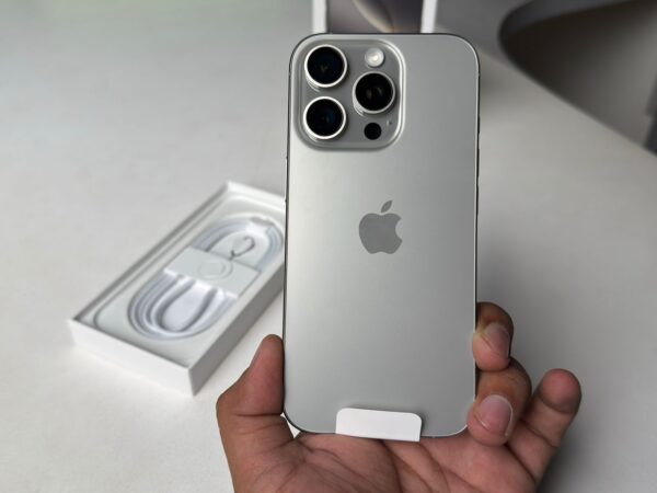 iPhone 16 Pro (China) - Image 4