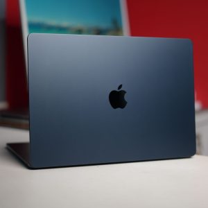 Macbook Air 15” M2 Chip BH 96%