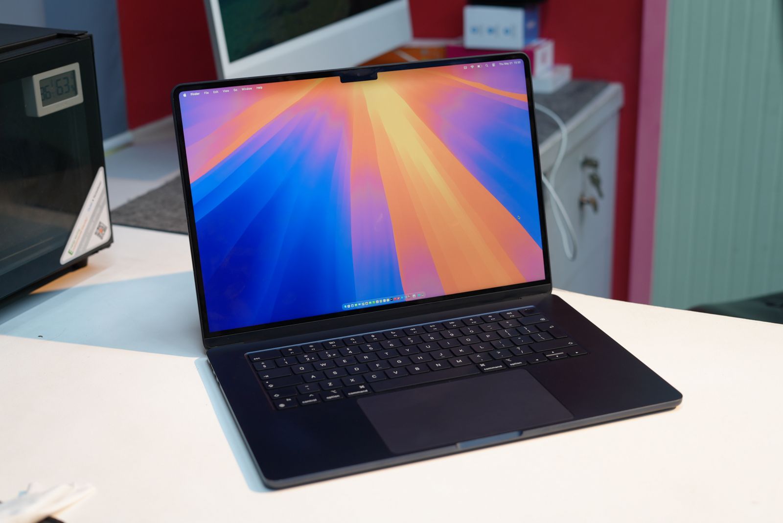 Macbook Air 15” M2 Chip BH 91% - Image 7