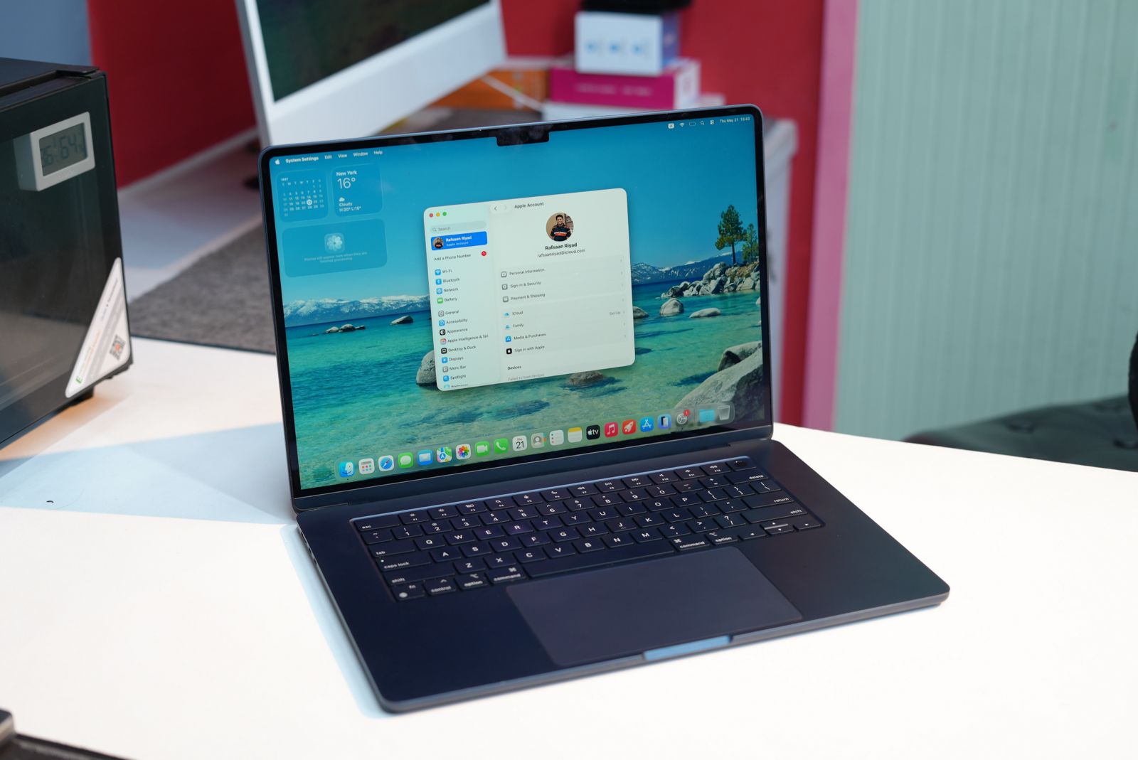 Macbook Air 15” M2 Chip BH 98% - Image 3