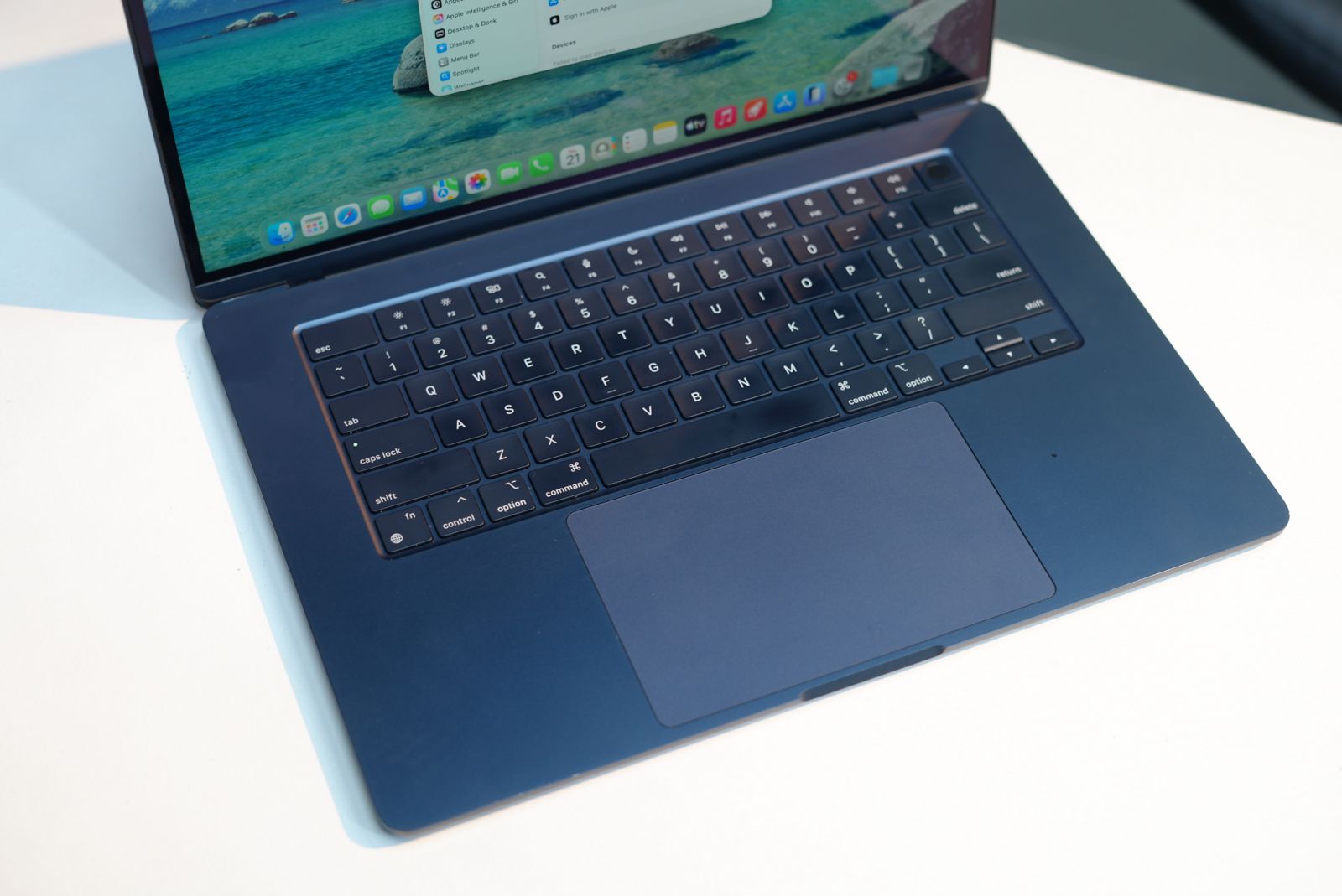 Macbook Air 15” M2 Chip BH 98% - Image 4