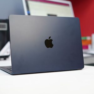 Macbook Air 13” M2 Chip BH 95%