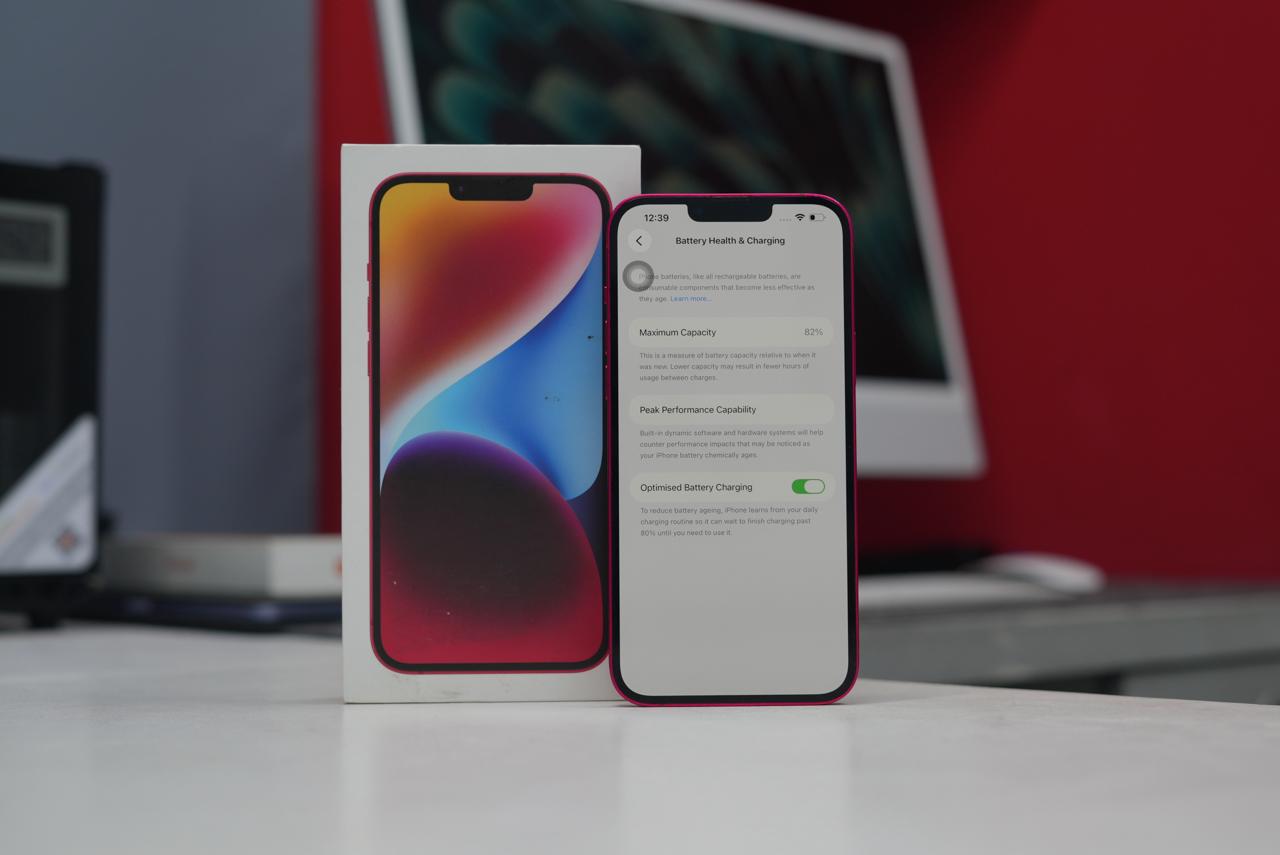 iPhone 14 Plus (Red) - Image 6