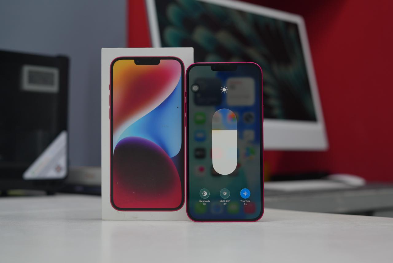 iPhone 14 Plus (Red) - Image 4