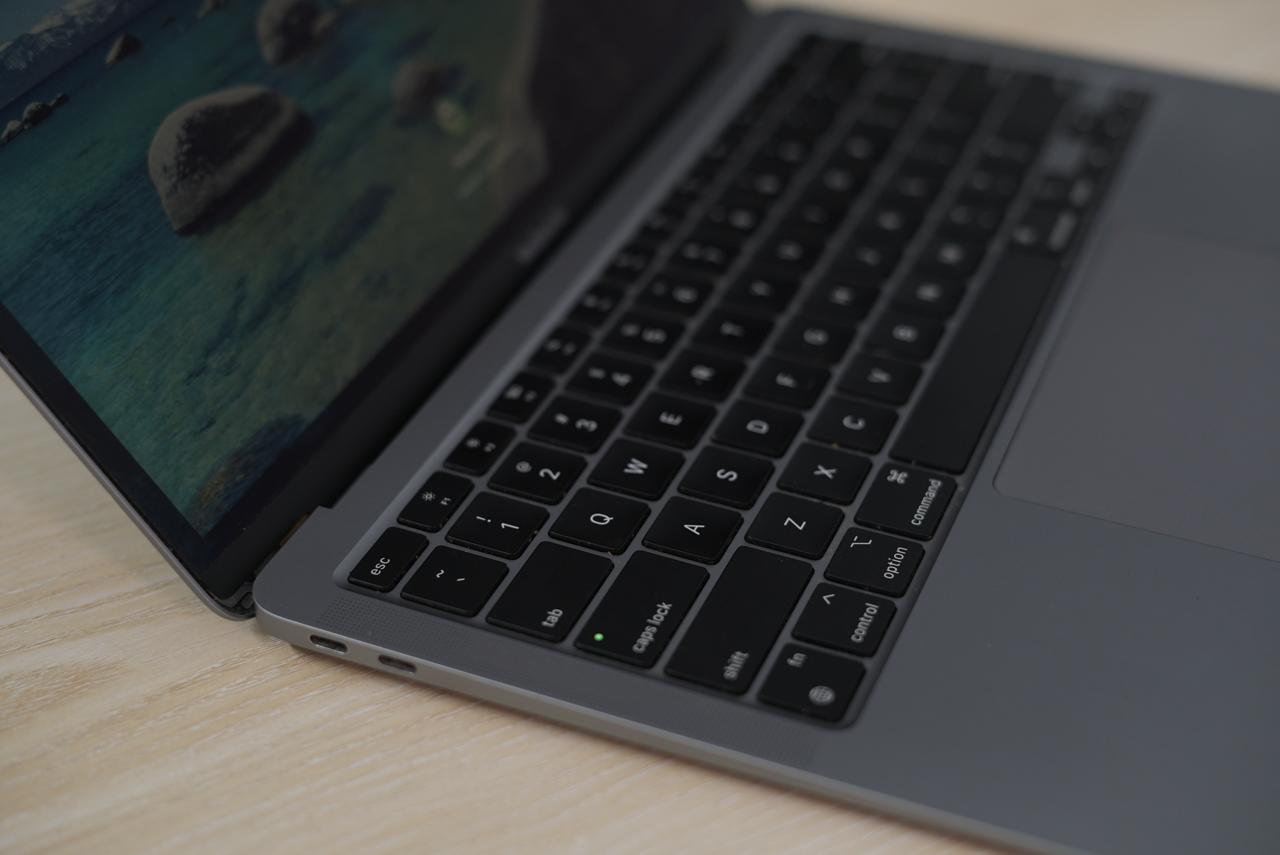 Macbook Air 13” M1 Chip BH 79% - Image 10
