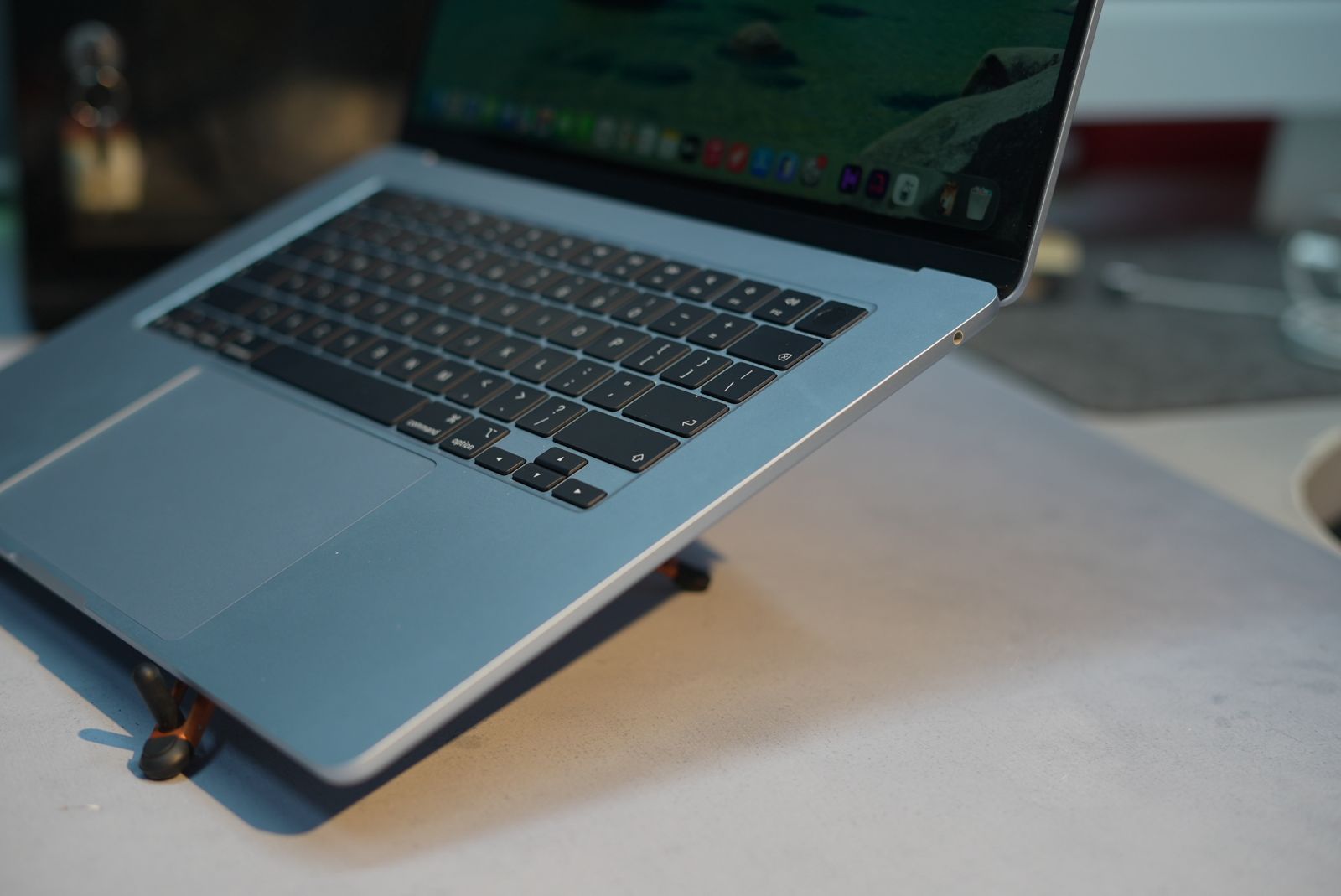 Macbook M5 Air (USA) BH 100% - Image 9