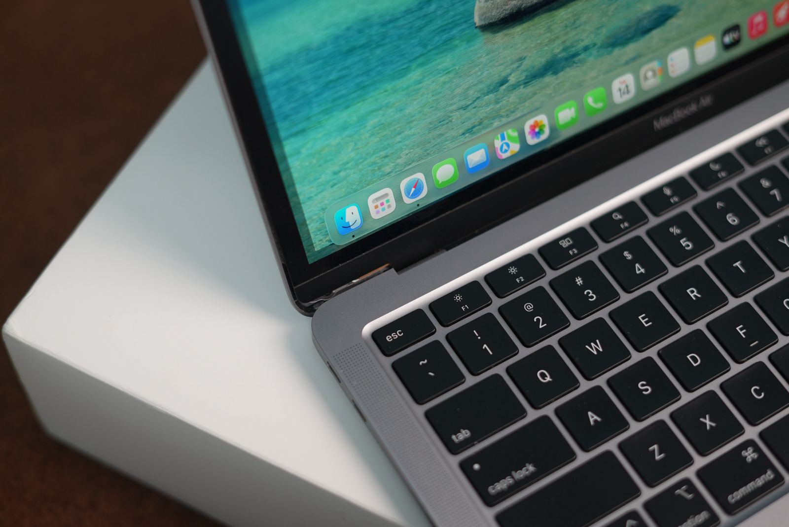 Macbook M1 Air (USA) BH 79% - Image 10
