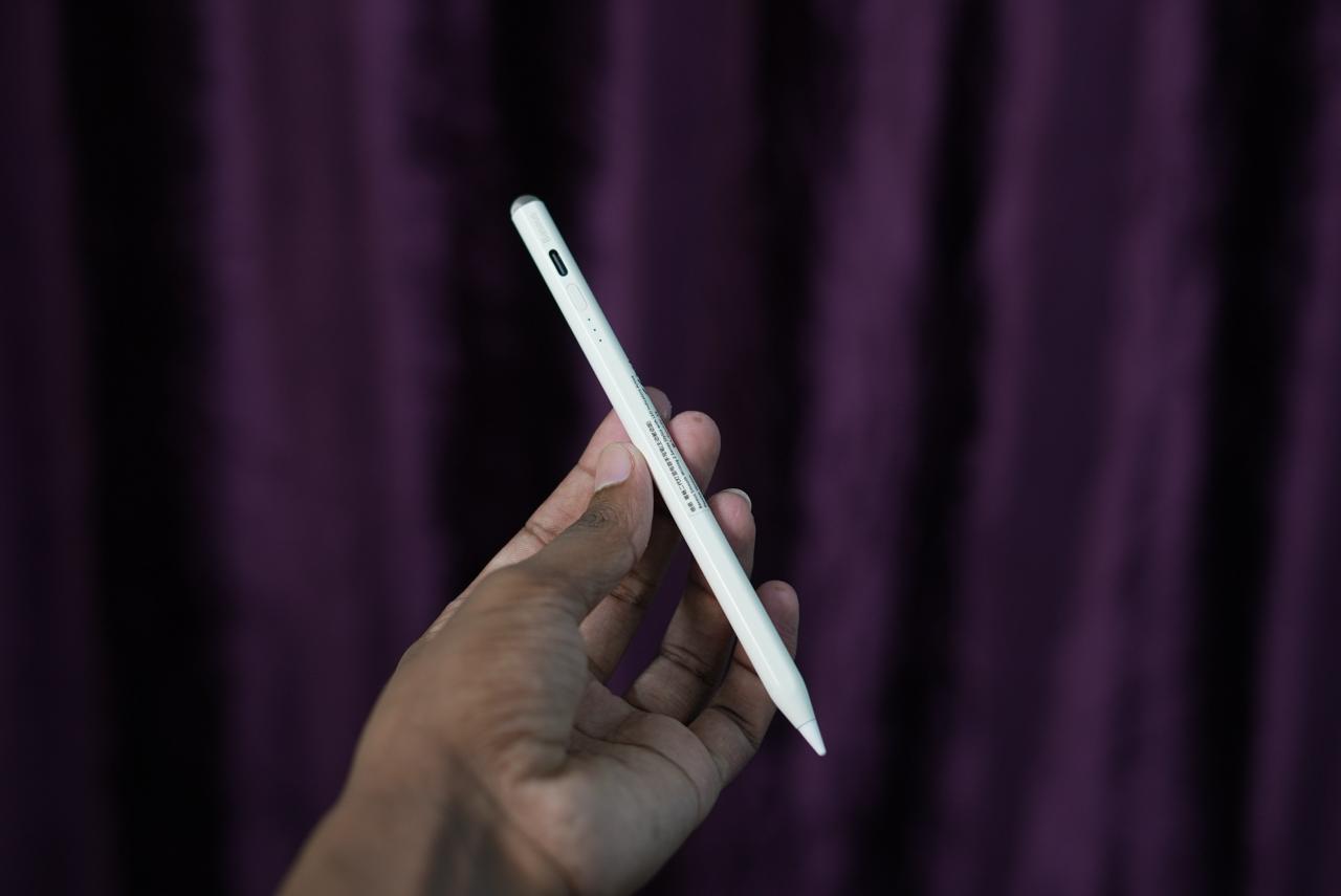 Baseus Smooth Writing 2 Series Stylus with LED Indicator - Image 4