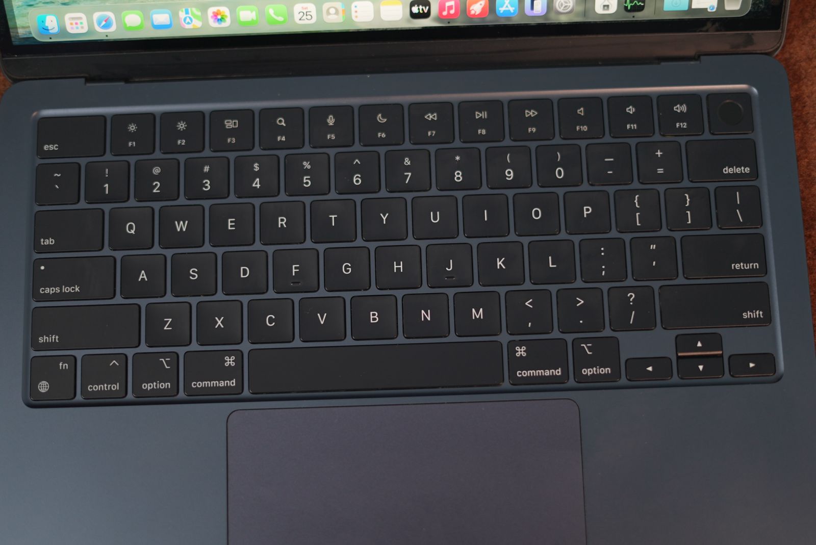 MacBook Air M3 BH 88% - Image 4