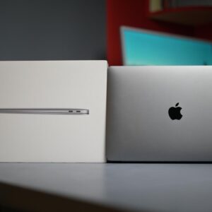 Macbook M1 Air (8/256) BH 79%
