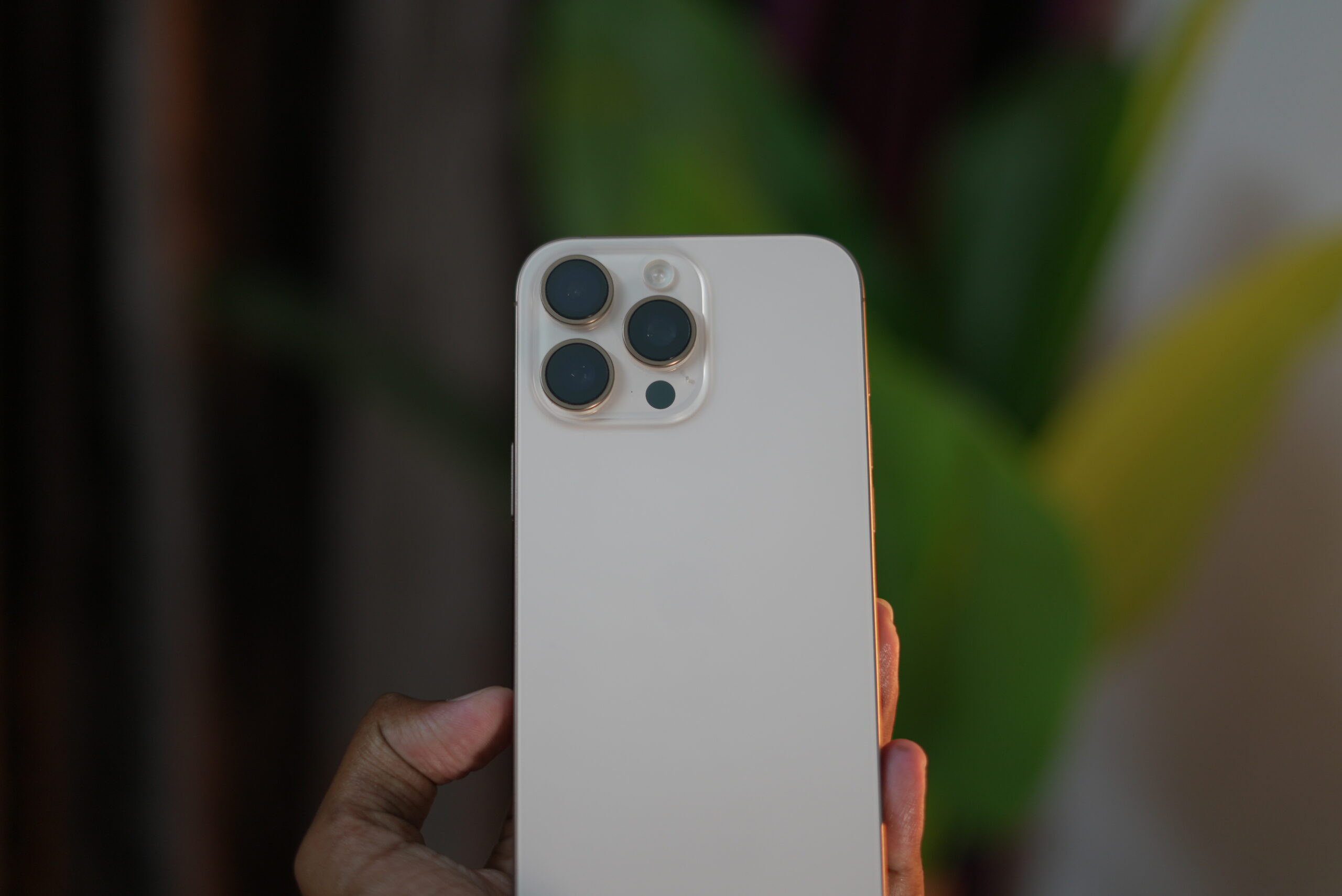 iPhone 16 Pro Max (Australia) - Image 5