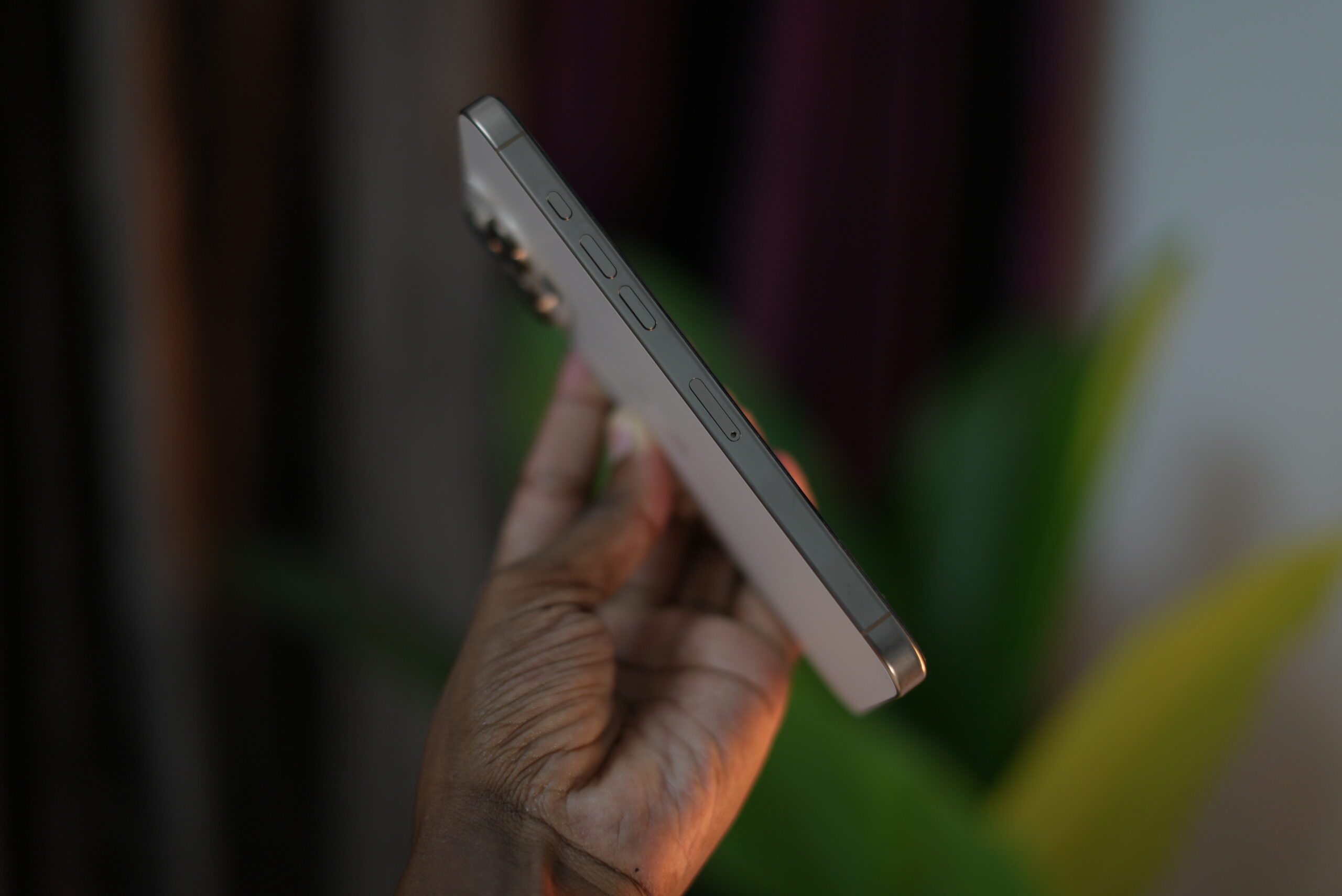 iPhone 16 Pro Max (Australia) - Image 7
