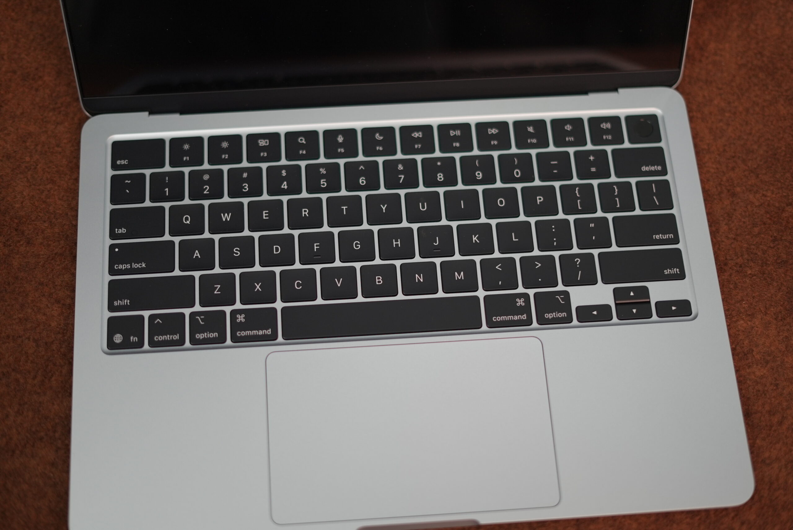 Macbook M4 Air (16/256) BH 100% - Image 3