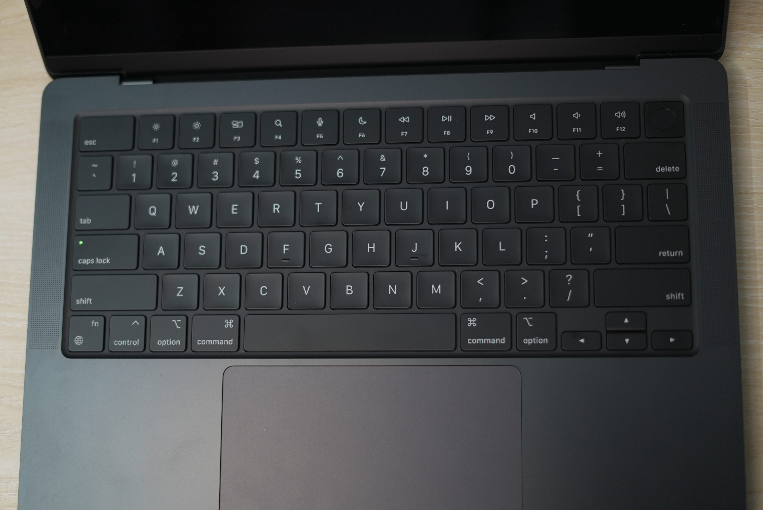 Macbook M3 Pro (18/512) BH 100% - Image 6