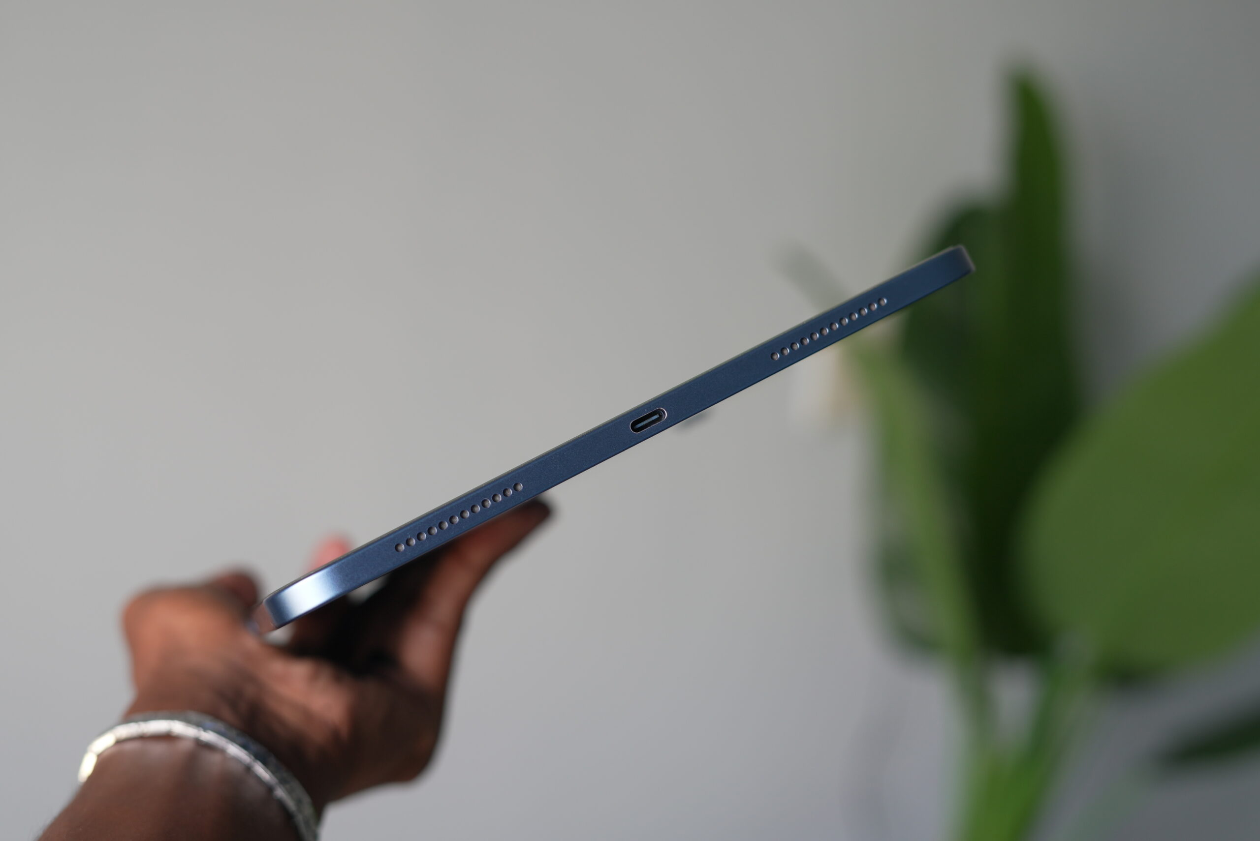 A16 iPad 11th Gen (Wifi) - Image 8