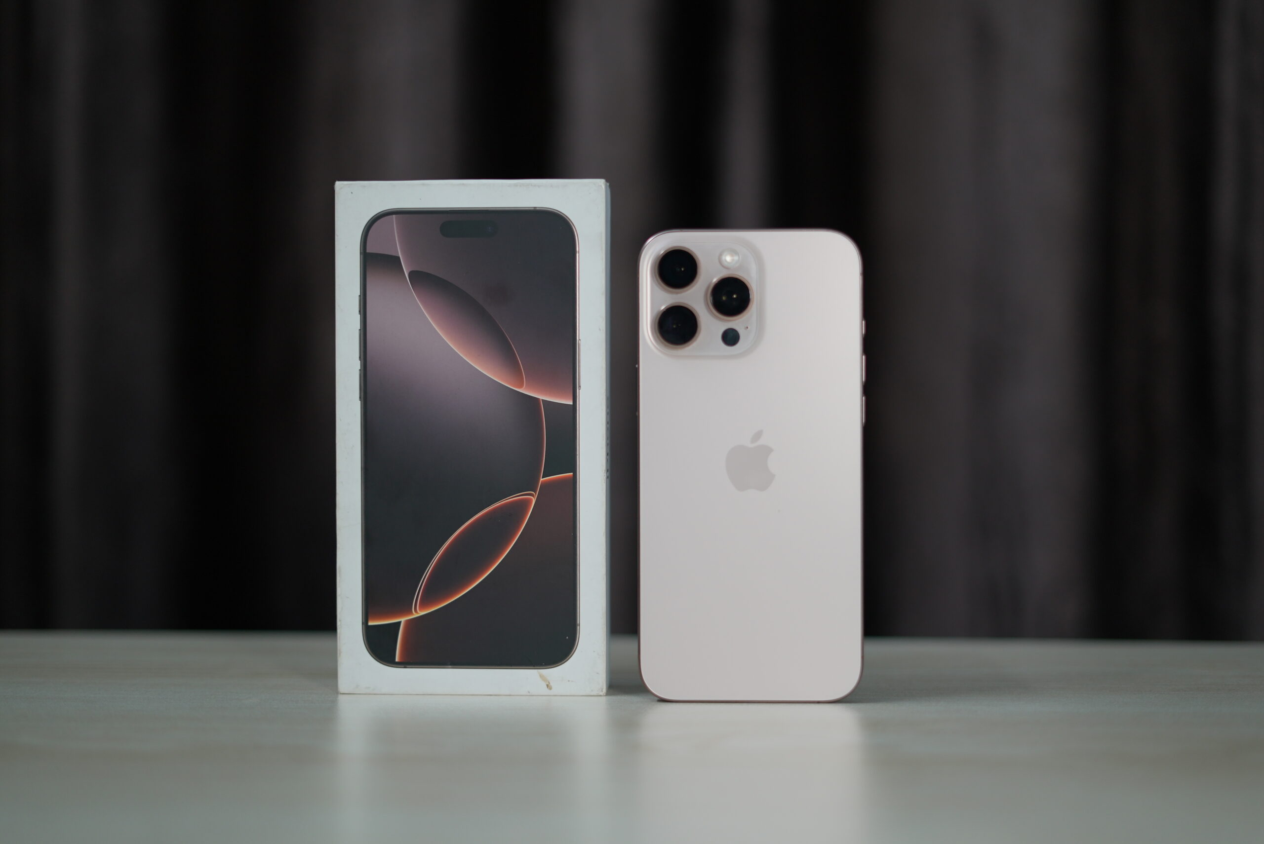 iPhone 16 Pro Max