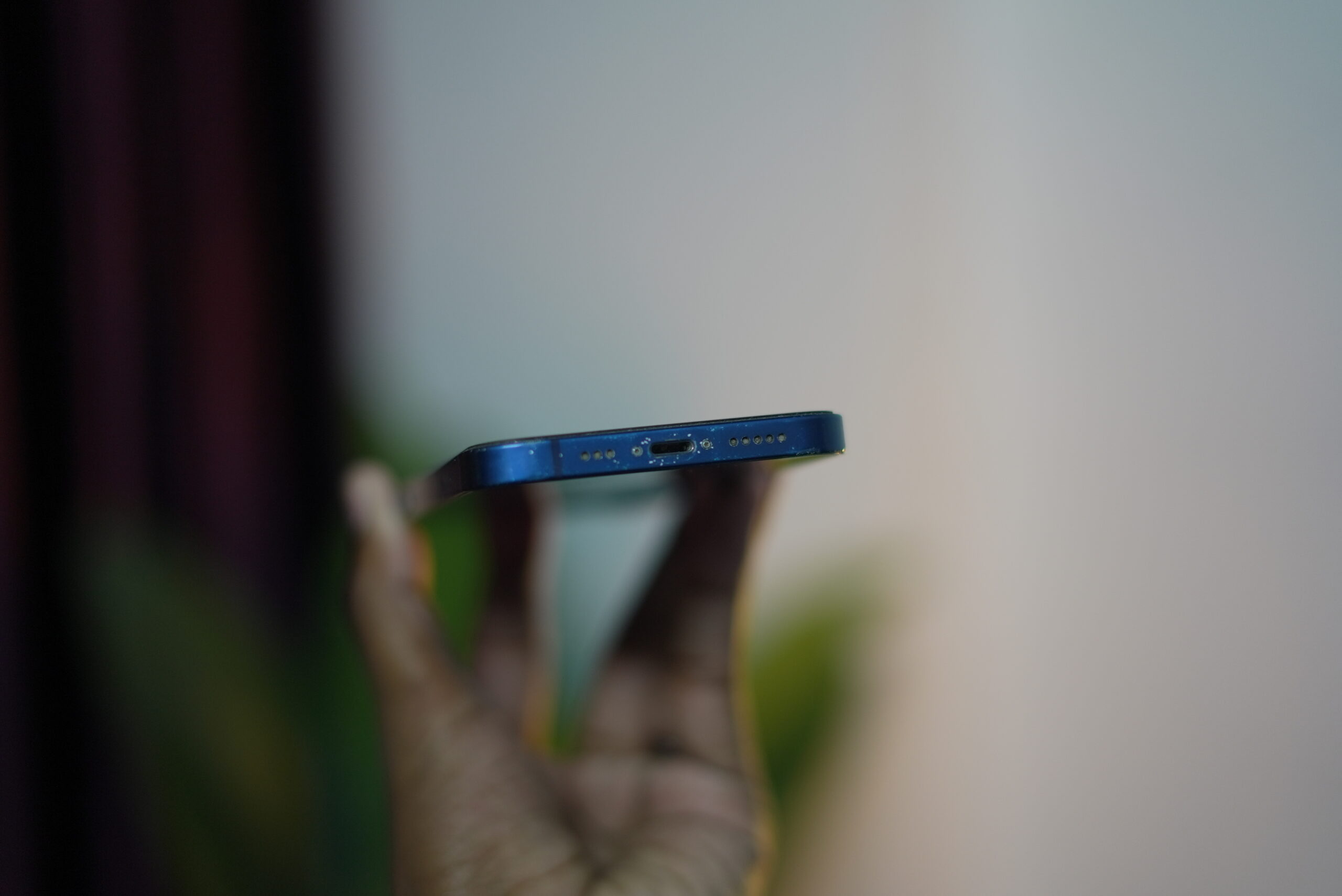 iPhone 12 (Blue) Health 75% - Image 6