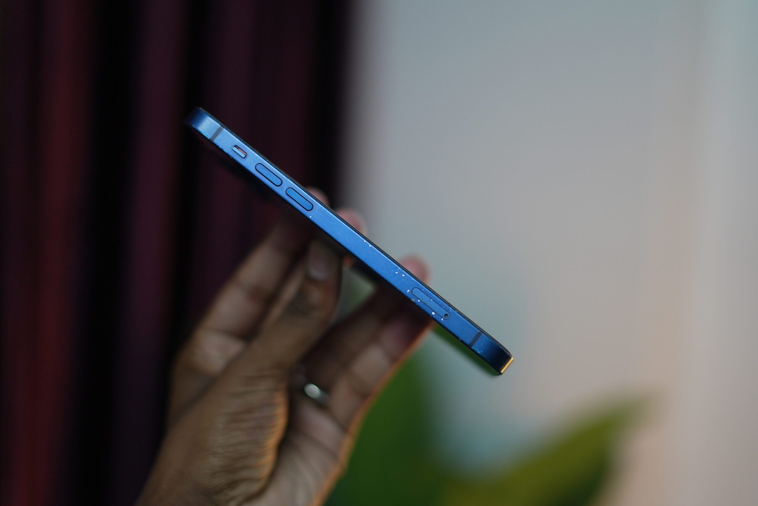 iPhone 12 (Blue) Health 75% - Image 7