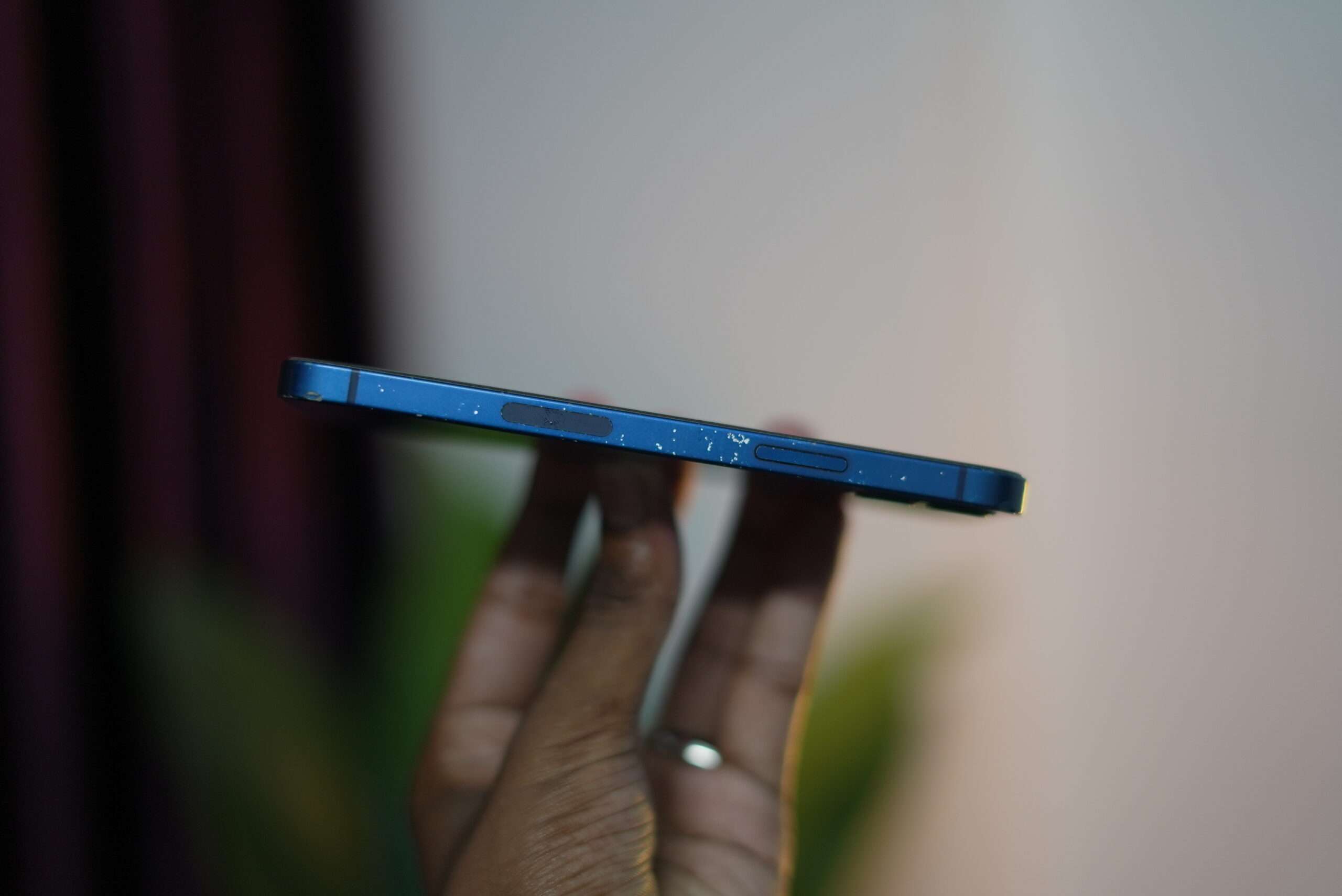 iPhone 12 (Blue) Health 75% - Image 8