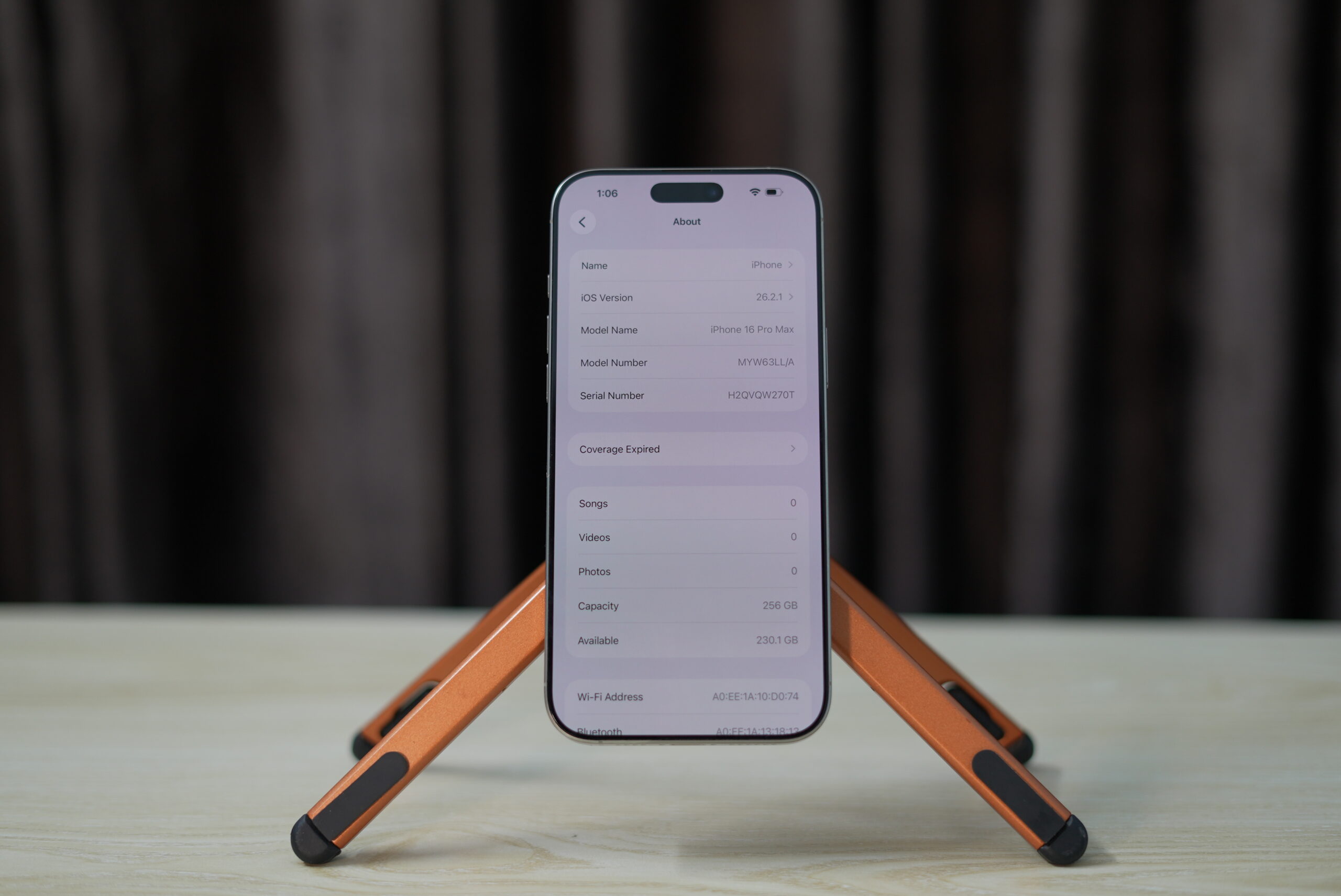 iPhone 16 Pro Max - Image 2