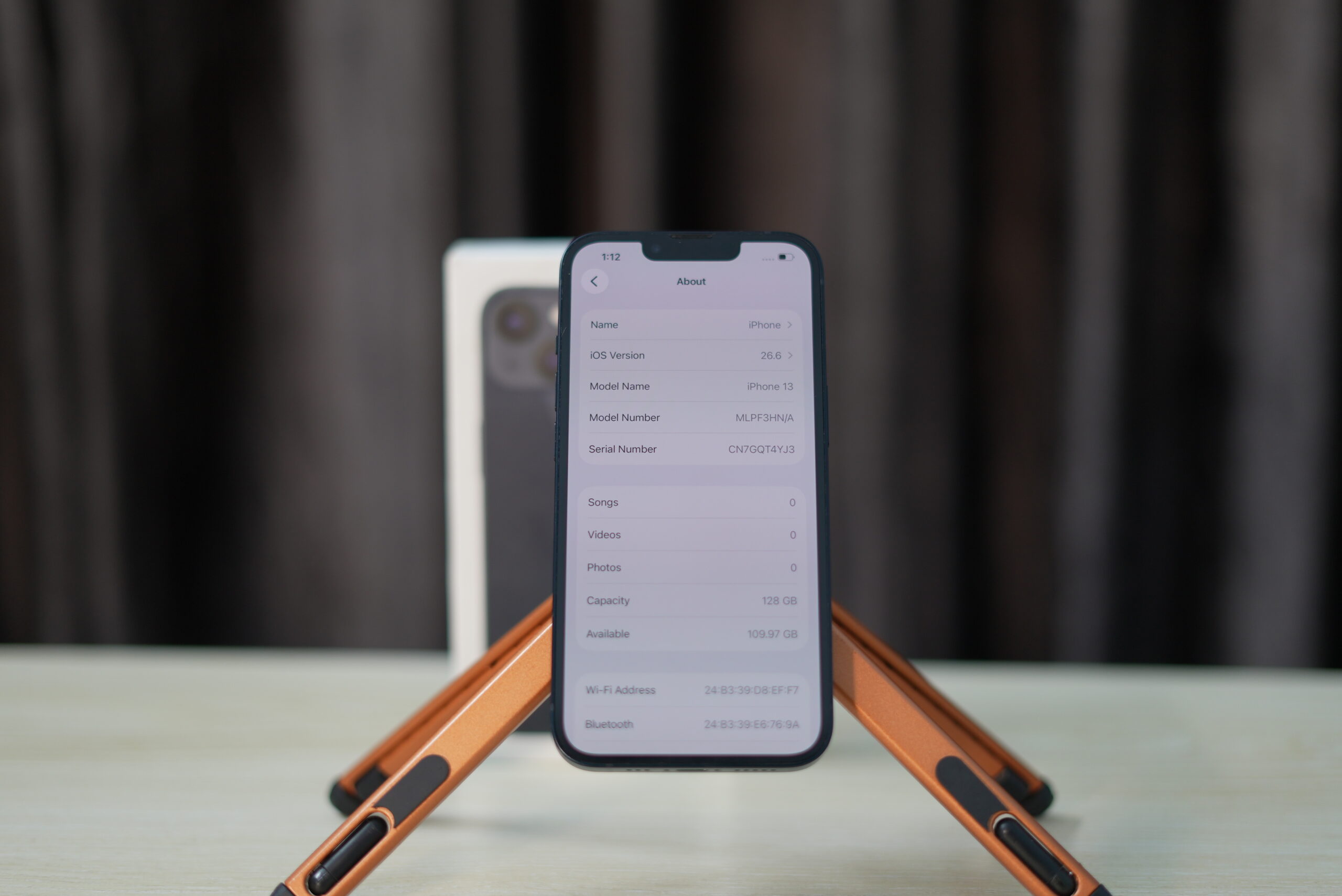 iPhone 13 - Image 2