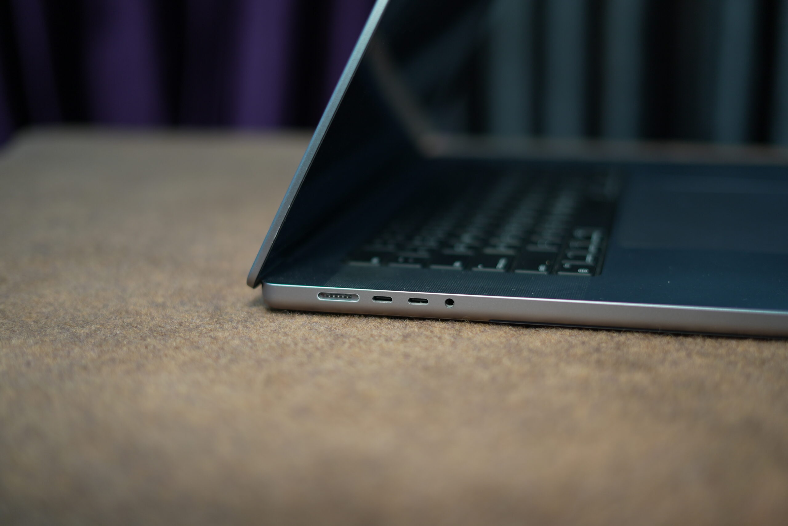 MacBook M1 Pro Chip 16 inch - Image 3