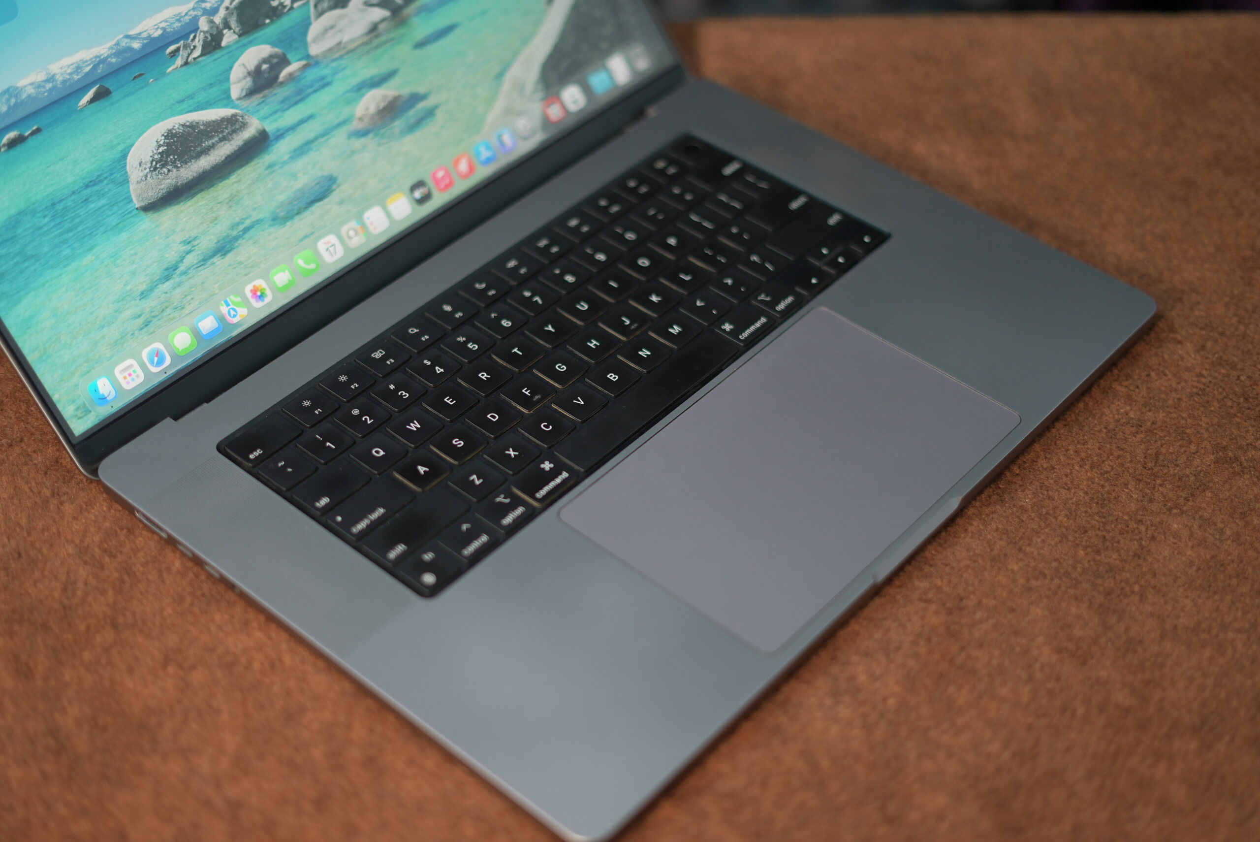 MacBook M1 Pro Chip 16 inch - Image 10