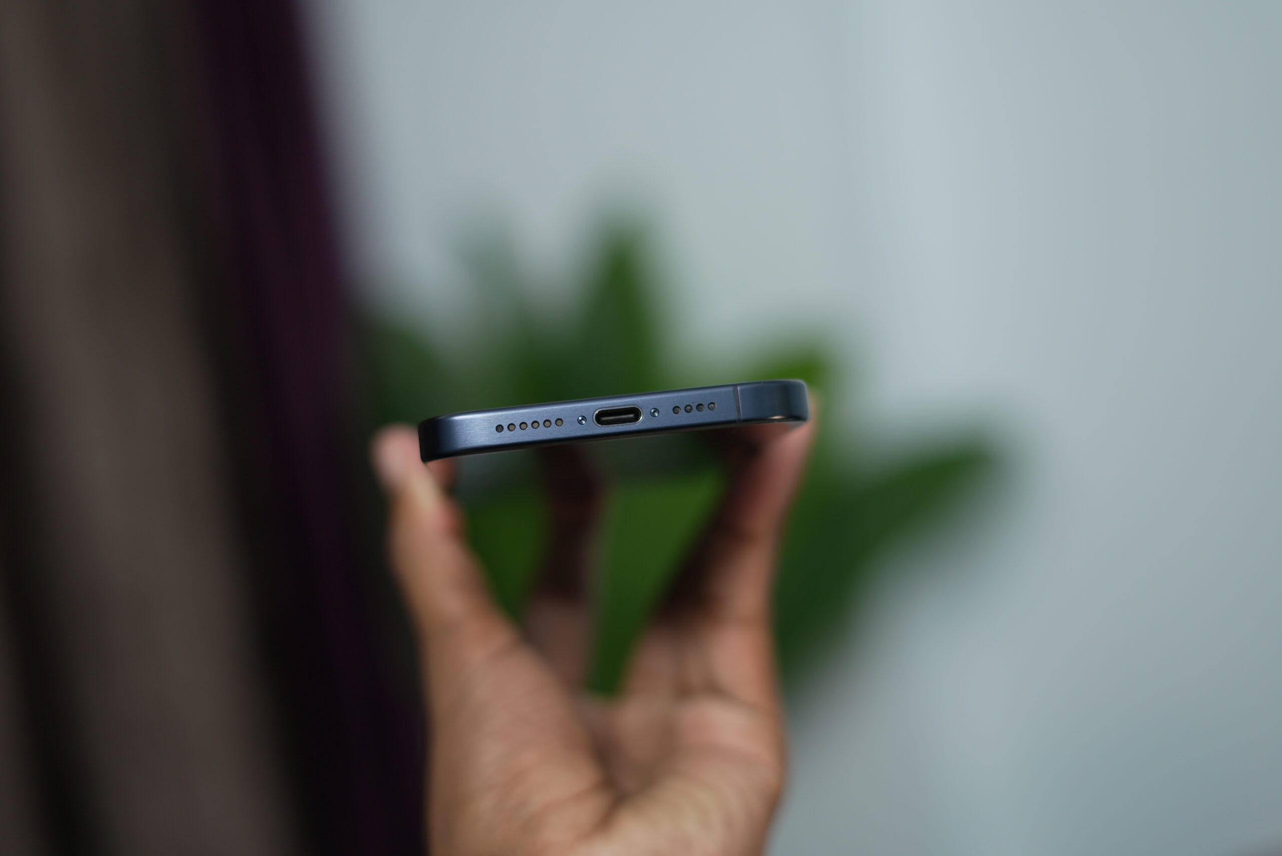 iPhone 15 Pro Max (Singapore) - Image 10