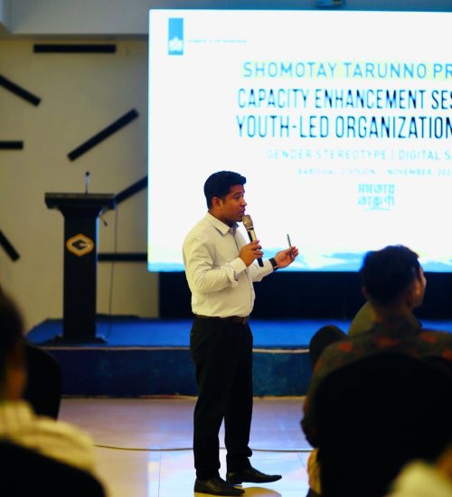 Home Riyad Mahmud talking infornt of the YLOs at the Shomotay Tarunno Project Held in Barishal